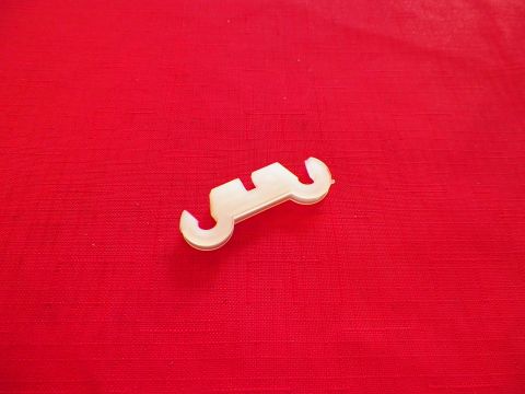 Spark Plug Wire Clip 66-68 Small Block